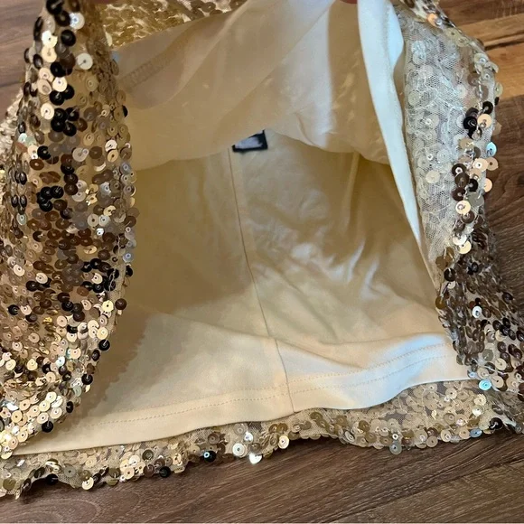 NWT Lulu’s Gold Sequin Mini Dress size M - Picture 4 of 5